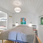 Σπίτι διακοπών Awesome In With 2 Bedrooms And Wifi *