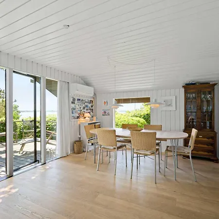 Σπίτι διακοπών Awesome In With 2 Bedrooms And Wifi