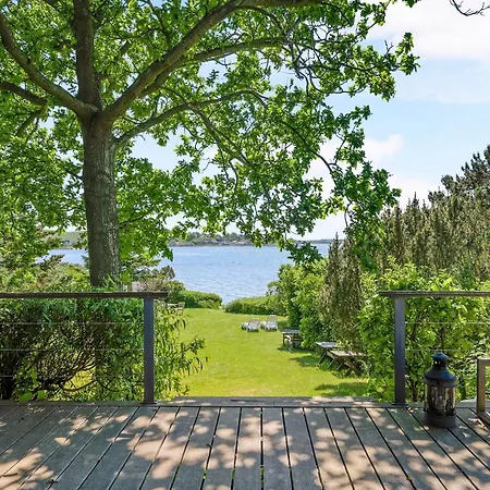 Σπίτι διακοπών Awesome In With 2 Bedrooms And Wifi *