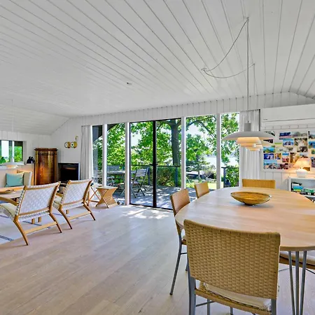 Awesome In With 2 Bedrooms And Wifi Σπίτι διακοπών Knebel