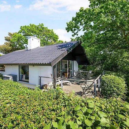 Awesome In With 2 Bedrooms And Wifi Holiday home Knebel